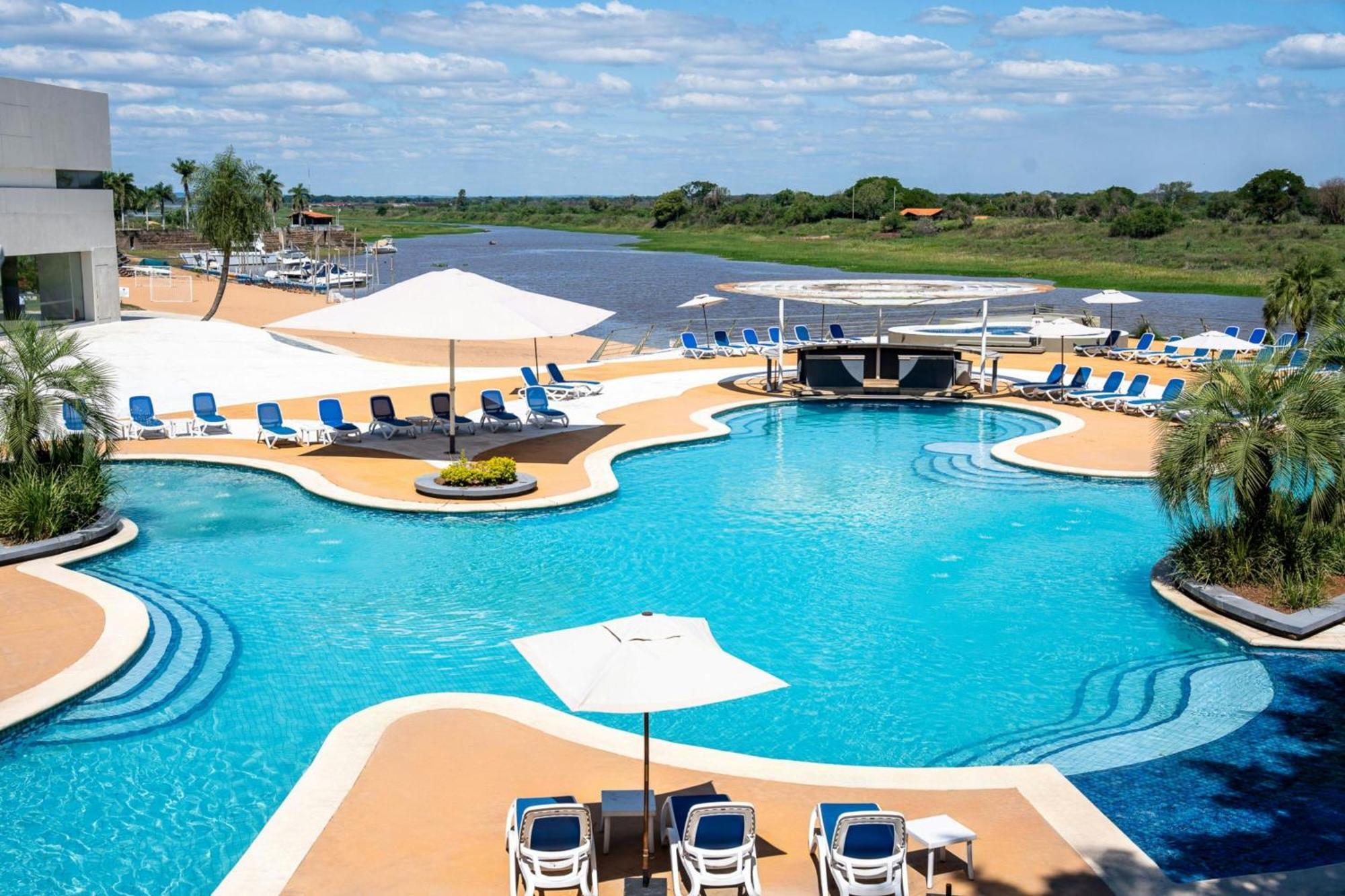 Yacht & Golf Club Paraguayo, A Tribute Portfolio Resort Lambare Eksteriør bilde