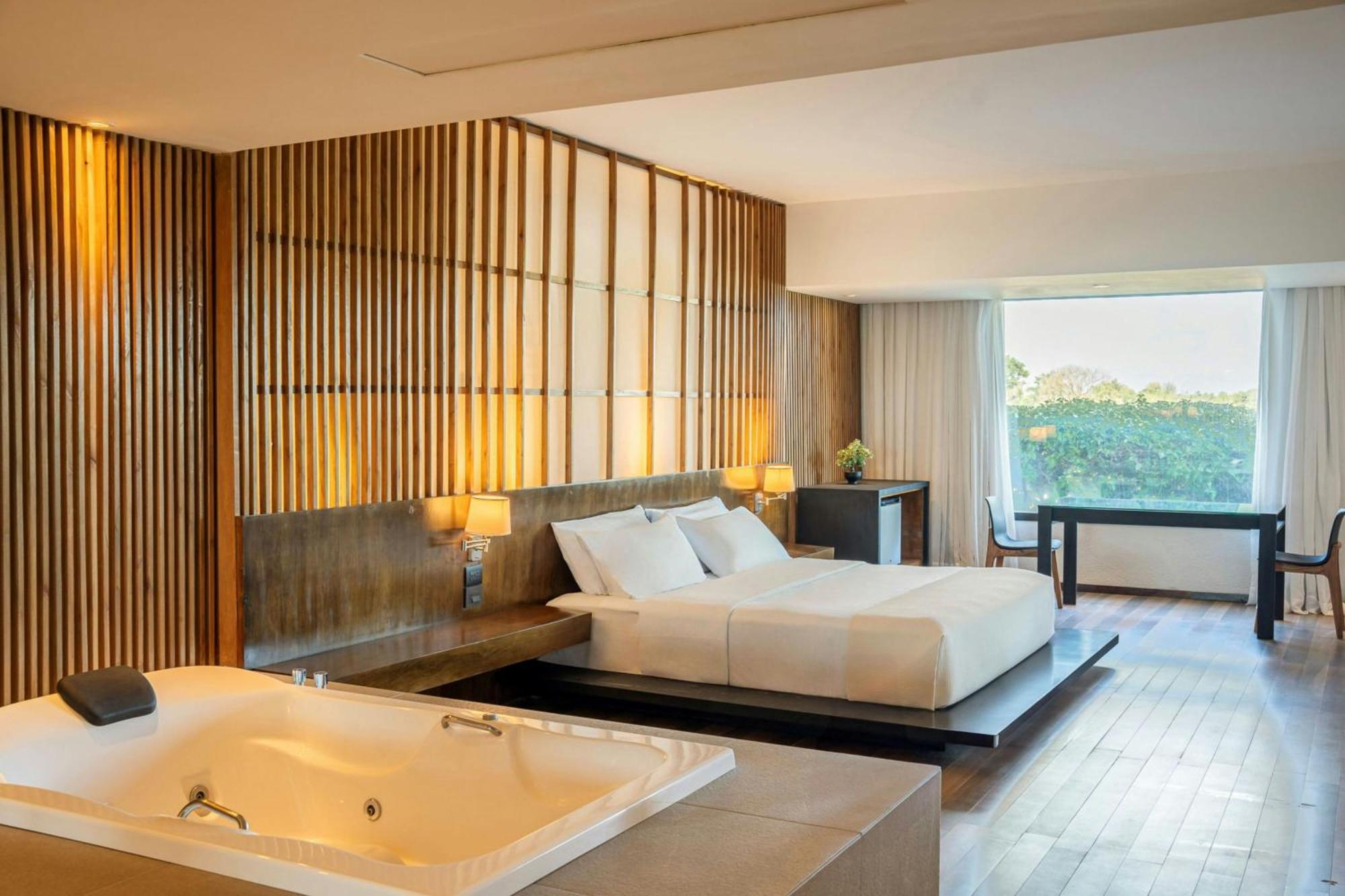 Yacht & Golf Club Paraguayo, A Tribute Portfolio Resort Lambare Eksteriør bilde