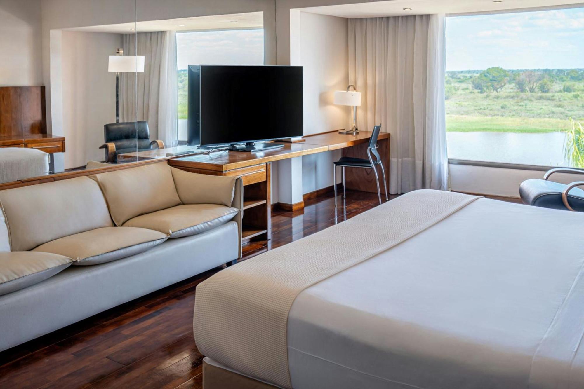 Yacht & Golf Club Paraguayo, A Tribute Portfolio Resort Lambare Eksteriør bilde